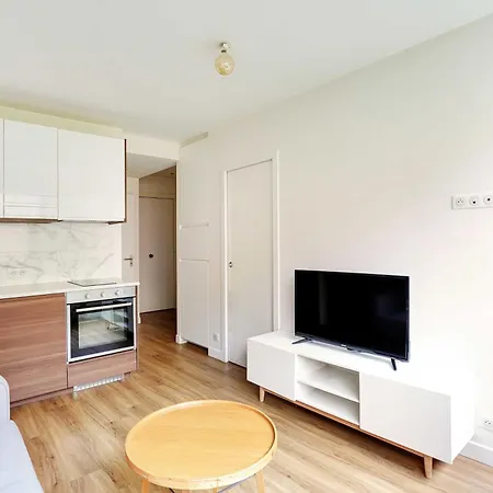 Apartment Charming Apartment- 1br-2p- Trocadero Paris